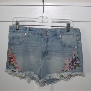 Missimo Jean Shorts with beautiful floral design